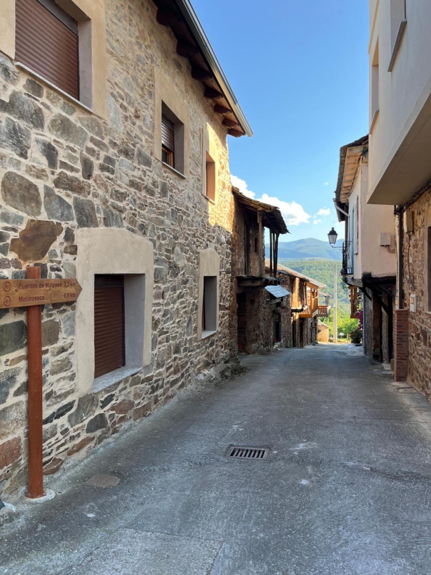 La Casina De Gelo Villa Riego de Ambros Buitenkant foto